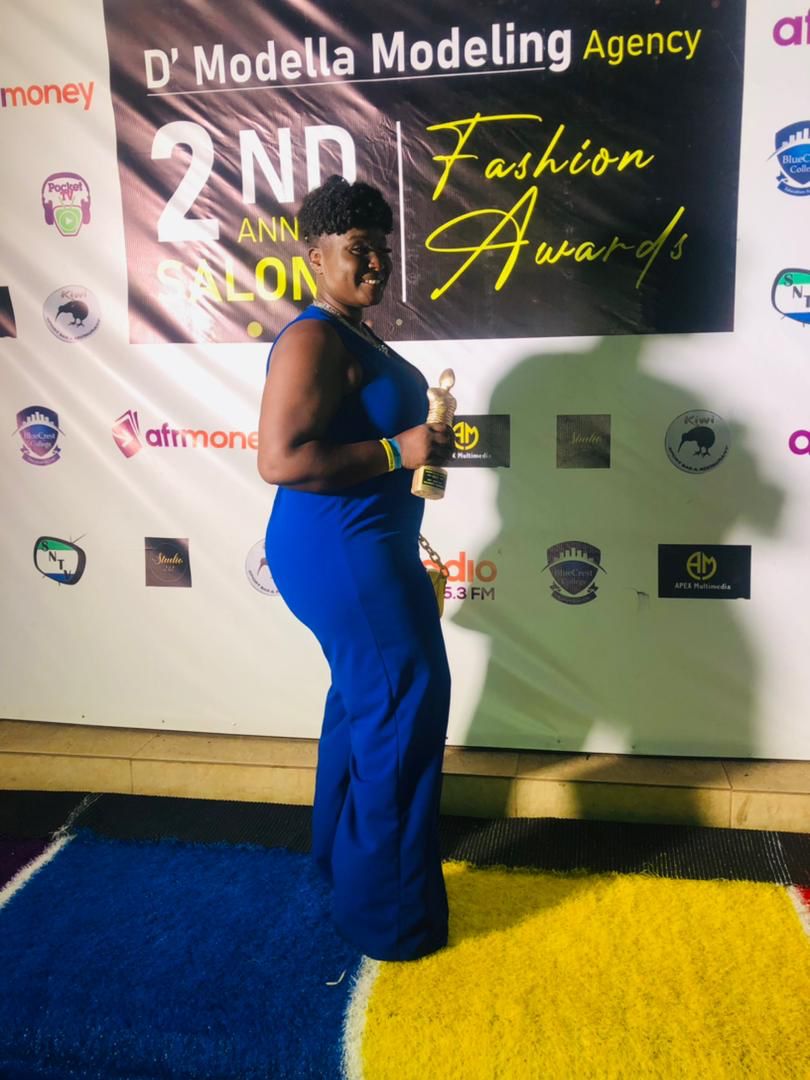Salamatu Kamara aka Salish got Awarded as the Best Hairstylist
